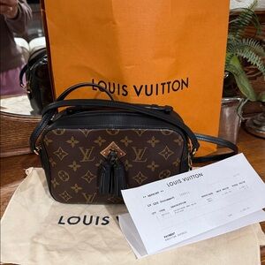 AUTHENTIC LOUIS VUITTON SAINTONGE MONOGRAM NOiR WITH RECEIPT AND DUST BAG!